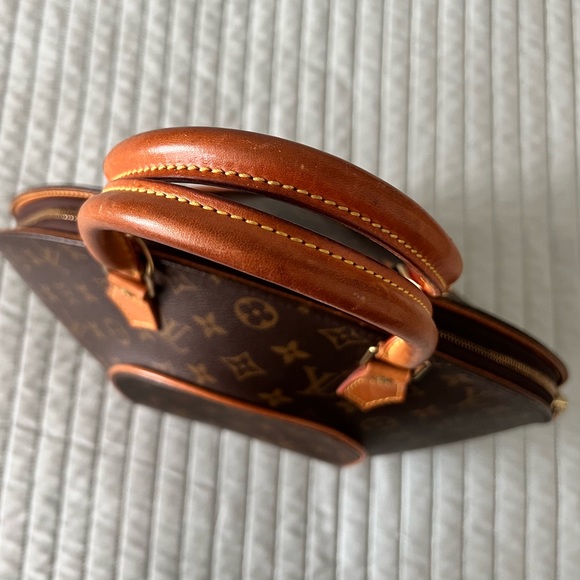 Louis Vuitton Ellipse monogram coated canvas bag with leather trims - Picture 5 of 15